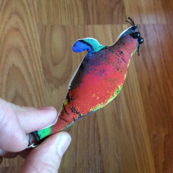 #TBT Funky Sea Lion Keychain - Picture 7 of 7